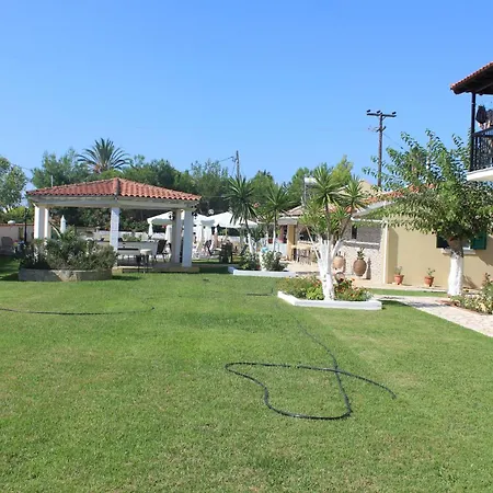 아파트 Elleana South Corfu